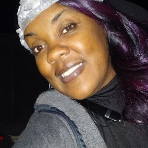 Meet your Posher, Pam